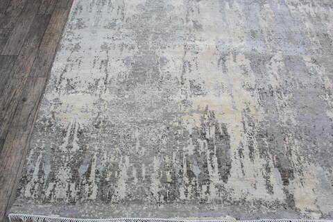 Jaipur Grey Hand Knotted 80 X 100 Area Rug 905-147722 Image 2