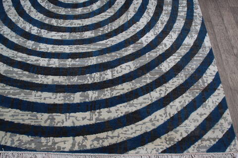Jaipur Blue Hand Knotted 80 X 101 Area Rug 905-147726 Image 3