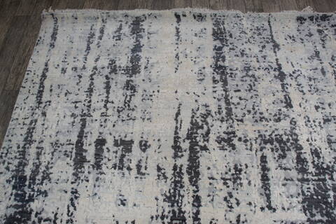 Jaipur Grey Hand Knotted 80 X 103 Area Rug 905-147727 Image 5