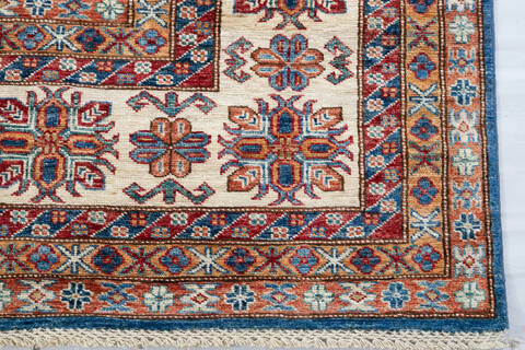 Kazak Blue Hand Knotted 92 X 123 Area Rug 700-147732 Image 4