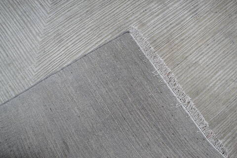Jaipur White Hand Knotted 60 X 90 Area Rug 905-147750 Image 7