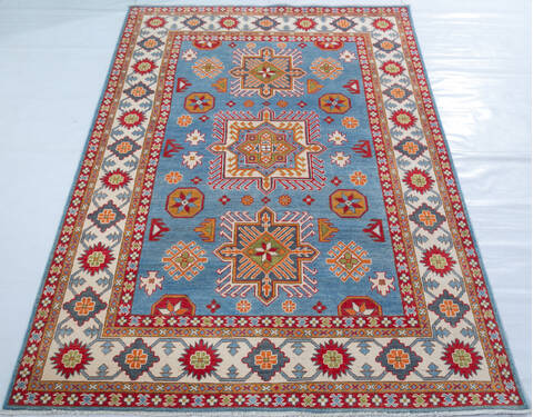 Kazak Blue Hand Knotted 55 X 82 Area Rug 700-147756 Image 1