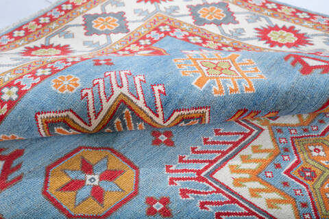 Kazak Blue Hand Knotted 55 X 82 Area Rug 700-147756 Image 5