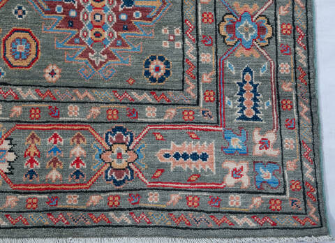 Kazak Green Hand Knotted 55 X 81 Area Rug 700-147759 Image 4