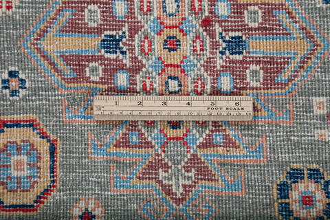 Kazak Green Hand Knotted 55 X 81 Area Rug 700-147759 Image 6