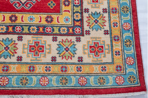 Kazak Red Hand Knotted 59 X 83 Area Rug 700-147766 Image 4