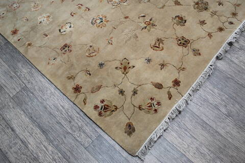 Jaipur Beige Hand Knotted 81 X 911 Area Rug 905-147773 Image 2