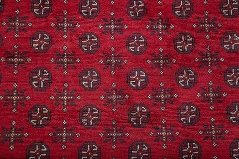 Other Red Hand Knotted 87 X 118 Area Rug 700-147817 Image 3