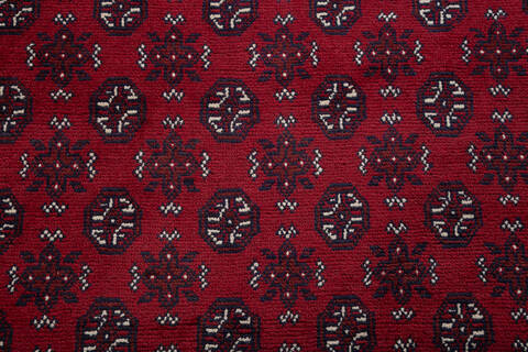 Other Red Hand Knotted 82 X 117 Area Rug 700-147819 Image 3