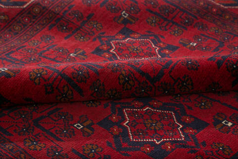 Khan Mohammadi Red Hand Knotted 56 X 75  Area Rug 700-147852 Image 5