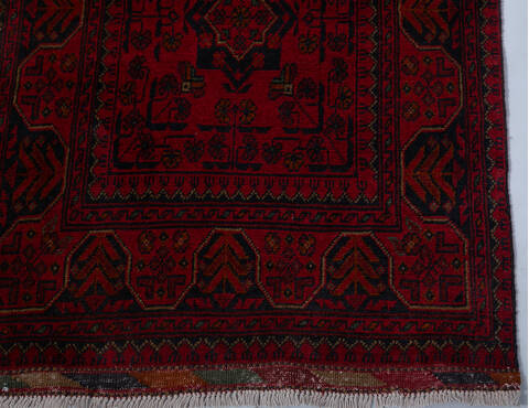 Khan Mohammadi Red Runner Hand Knotted 28 X 128 Area Rug 700-147879 Image 3
