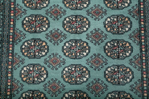 Bokhara Green Hand Knotted 41 X 61 Area Rug 700-147916 Image 3