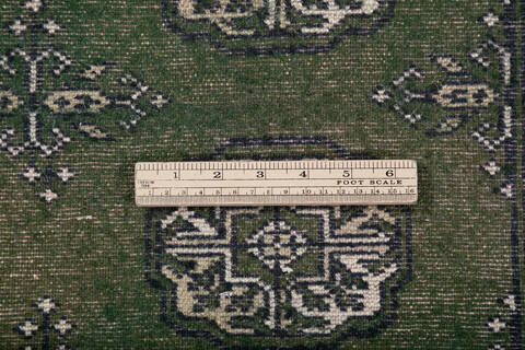 Bokhara Green Hand Knotted 49 X 69 Area Rug 700-147917 Image 6