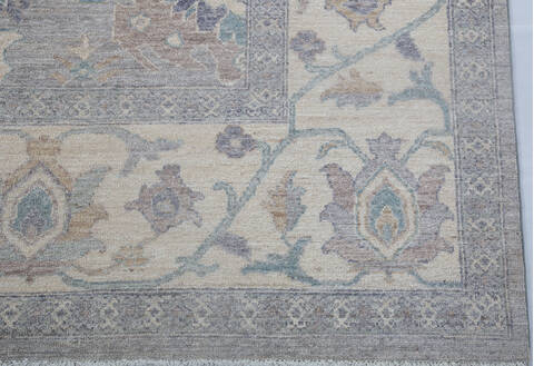 Chobi Light Gray Hand Knotted 811 X 1110 Area Rug 700-147924 Image 4
