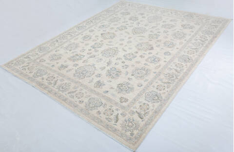 Chobi Beige Hand Knotted 81 X 100 Area Rug 700-147927 Image 2