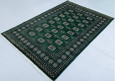 Bokhara Green Hand Knotted 49 X 69 Area Rug 700-147937 Image 2