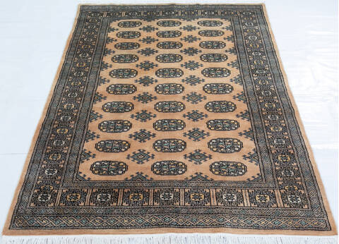 Bokhara Beige Hand Knotted 42 X 58 Area Rug 700-147940 Image 1