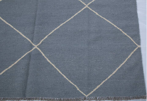 Kilim Grey Hand Knotted 51 X 67 Area Rug 700-147945 Image 3