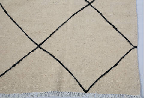Kilim Beige Hand Knotted 56 X 79 Area Rug 700-147947 Image 5