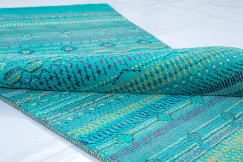 Chobi Green Runner Hand Knotted 27 X 86 Area Rug 700-147960 Image 5