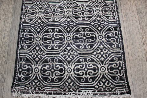 Geometric Black Runner Hand Knotted 26 X 60 Area Rug 905-147973 Image 2