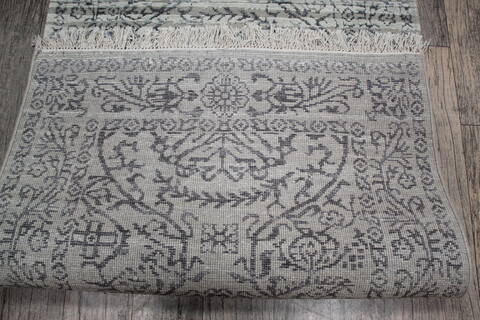 Jaipur Grey Runner Hand Knotted 27 X 62 Area Rug 905-147975 Image 7