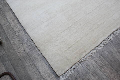 Jaipur White Hand Knotted 91 X 121 Area Rug 905-147982 Image 10
