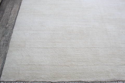 Jaipur White Hand Knotted 91 X 121 Area Rug 905-147982 Image 2
