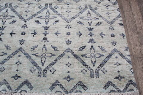 Jaipur Light Blue Hand Knotted 80 X 101 Area Rug 905-147988 Image 3