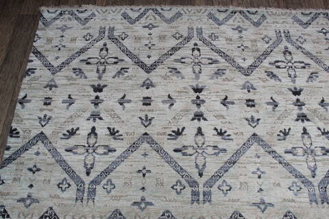 Jaipur Light Blue Hand Knotted 80 X 101 Area Rug 905-147988 Image 5