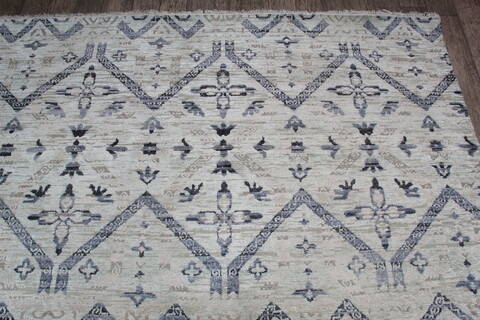 Jaipur Light Blue Hand Knotted 80 X 101 Area Rug 905-147988 Image 6