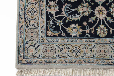 Nain Blue Hand Knotted 86 X 116 Area Rug 902-148026 Image 2