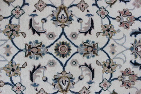 Nain Beige Hand Knotted 66 X 99 Area Rug 902-148032 Image 1