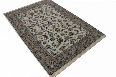 Nain Beige Hand Knotted 66 X 99 Area Rug 902-148032 Image 2
