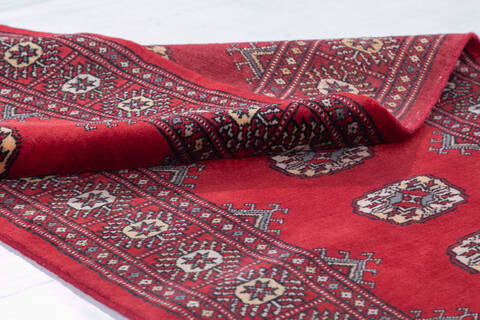 Bokhara Red Runner Hand Knotted 27 X 120 Area Rug 700-148114 Image 4