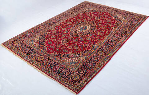 Kashan Red Hand Knotted 67 X 99 Area Rug 700-148151 Image 2