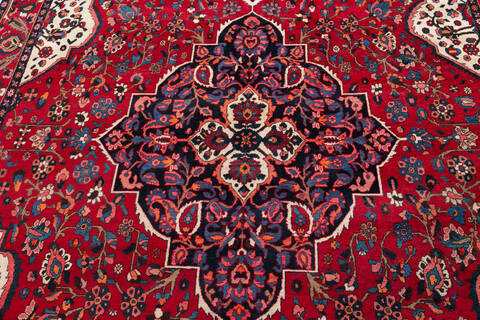 Bakhtiar Red Hand Knotted 86 X 1111 Area Rug 700-148156 Image 4