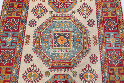 Kazak Beige Hand Knotted 40 X 63 Area Rug 700-148168 Image 3