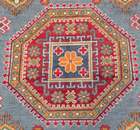 Kazak Grey Hand Knotted 40 X 58 Area Rug 700-148175 Image 3