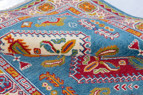 Kazak Blue Hand Knotted 40 X 61 Area Rug 700-148176 Image 5