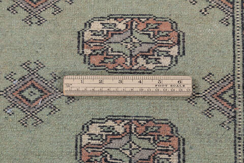Bokhara Green Hand Knotted 41 X 64 Area Rug 700-148194 Image 6