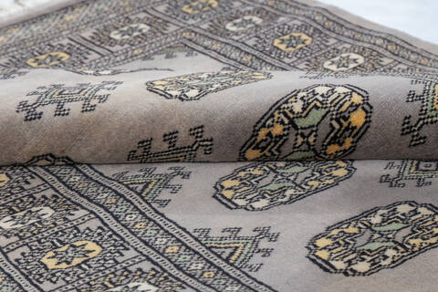 Bokhara Grey Hand Knotted 31 X 51 Area Rug 700-148201 Image 5