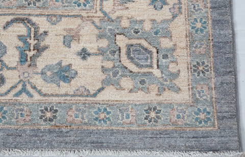 Chobi Grey Hand Knotted 83 X 98 Area Rug 700-148207 Image 5