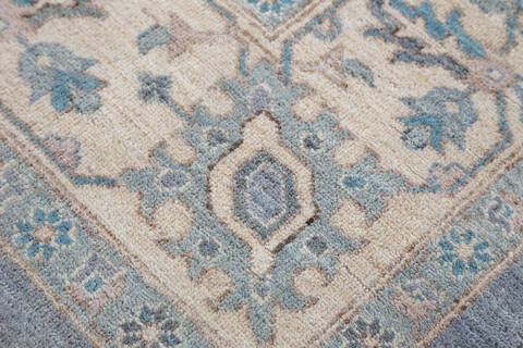Chobi Grey Hand Knotted 83 X 98 Area Rug 700-148207 Image 6