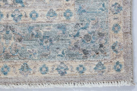 Chobi Beige Hand Knotted 34 X 50 Area Rug 700-148220 Image 4
