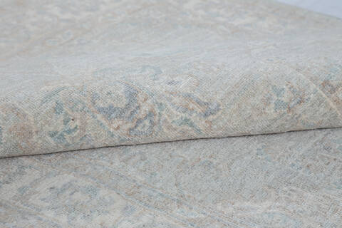 Chobi Light Gray Hand Knotted 40 X 66 Area Rug 700-148222 Image 6