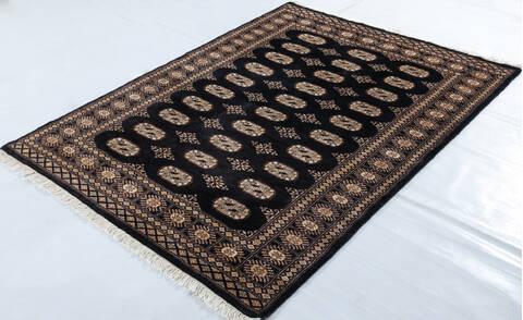 Bokhara Black Hand Knotted 44 X 510 Area Rug 700-148228 Image 2