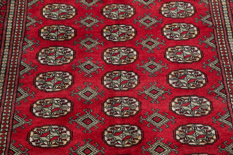 Bokhara Red Hand Knotted 41 X 510 Area Rug 700-148257 Image 4