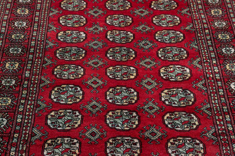 Bokhara Red Hand Knotted 41 X 61 Area Rug 700-148258 Image 4