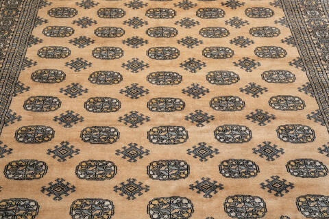 Bokhara Beige Hand Knotted 58 X 84 Area Rug 700-148271 Image 3
